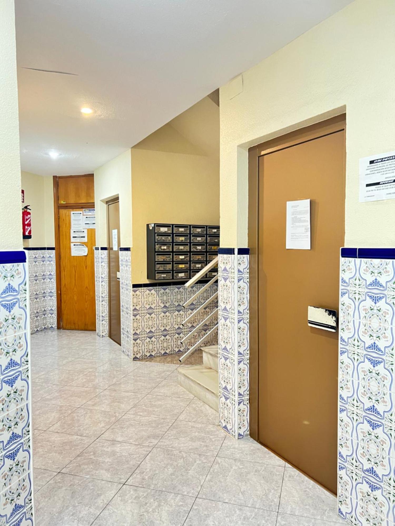 Renovated Cosy Studio 350 M Playa Del Cura, With Official Touristic License Torrevieja Ngoại thất bức ảnh